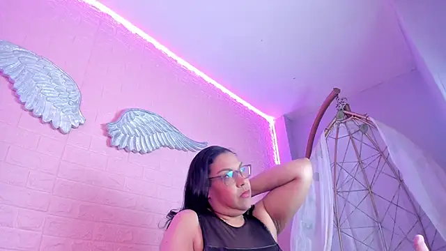 Zamariah online show from 11-22-25, 03:05