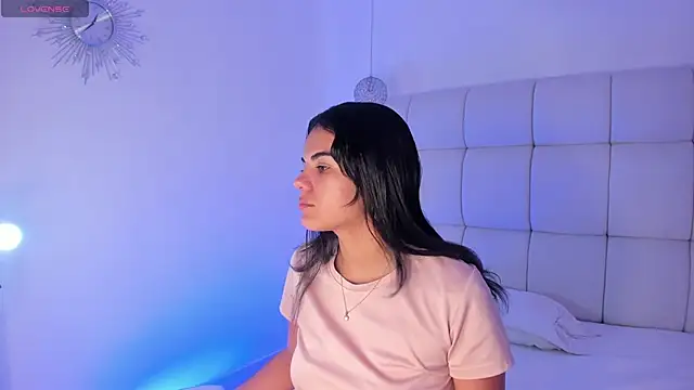 Emili  Jackson online show from 11-23-25, 03:39