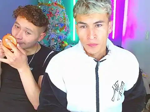 Latin boysxxxx online show from 11-08-25, 01:17