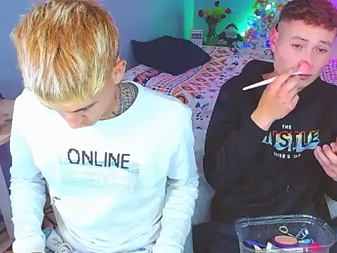 Latin boysxxxx online show from 11-29-25, 02:36