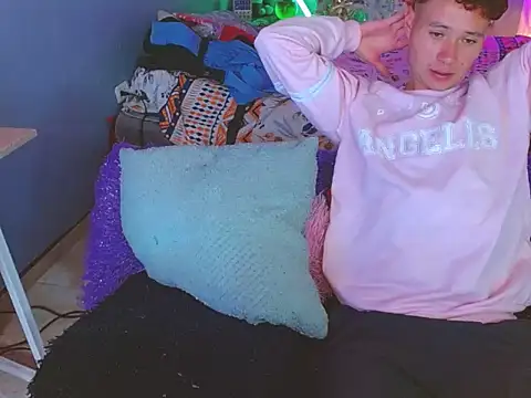 Latin boysxxxx online show from 12-16-25, 07:08