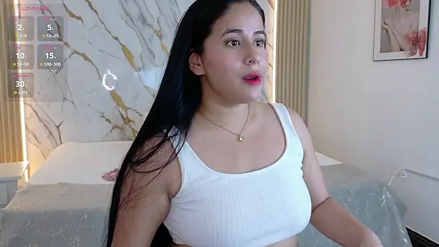 Snapshot of zoe_longhair chatting on 06-19-26, 06:56 zoe longhair online show from 06-19-26, 06:56