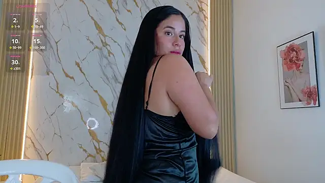 Snapshot of zoe_longhair chatting on 06-30-26, 01:45 zoe longhair online show from 06-30-26, 01:45