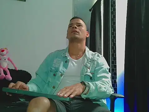 Snapshot of DaamonSlader_ chatting on 02-25-26, 09:02 DaamonSlader online show from 02-25-26, 09:02