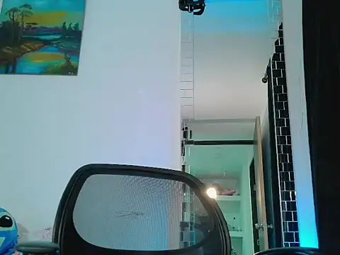 Snapshot of DaamonSlader_ chatting on 03-18-26, 02:37 DaamonSlader online show from 03-18-26, 02:37