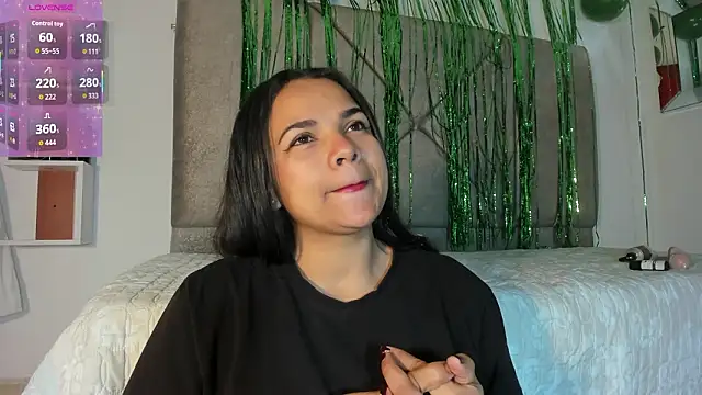 Miaa Star1 online show from 03-18-26, 01:36