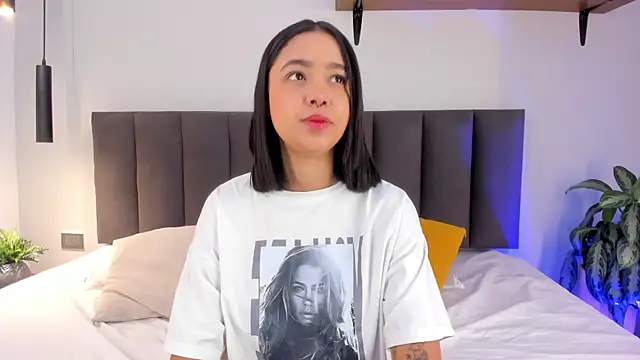 AilanaCortes online show from 11-01-25, 12:18