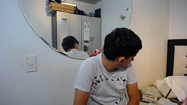 Dravith Valery online show from 11-18-25, 03:12