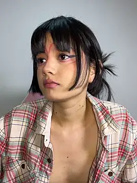 Snapshot of AnaisXoXo chatting on 12-19-25, 03:57 AnaisXoXo online show from 12-19-25, 03:57