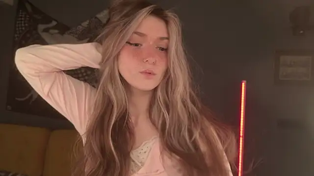 BellaSink online show from 04-19-26, 09:52