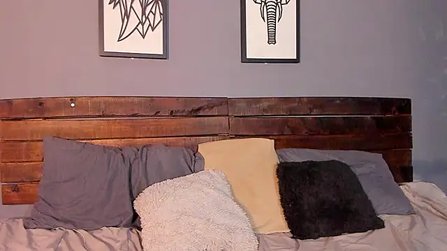 Snapshot of Mike_montoya01 chatting on 02-20-26, 12:40 Mike montoya01 online show from 02-20-26, 12:40