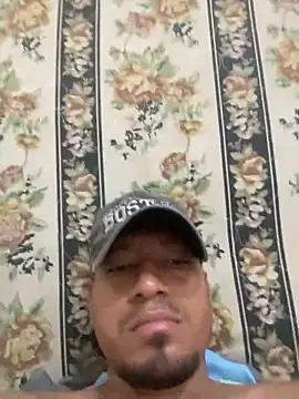 Snapshot of Christian120794z chatting on 07-01-26, 04:36 Christian120794z online show from 07-01-26, 04:36