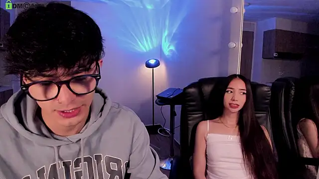 Mikeyvioleta  online show from 02-20-26, 09:43