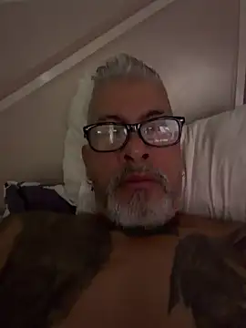 roygomez online show from 11-27-25, 03:19