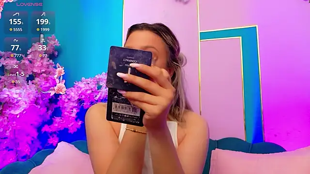 AriannaSins online show from 06-19-26, 12:09