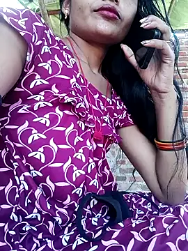 Snapshot of Rajni_chauhan chatting on 05-30-26, 06:10 Rajni chauhan online show from 05-30-26, 06:10