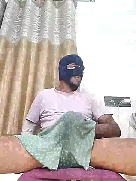 Mysterious Prince online show from 11-27-25, 05:37