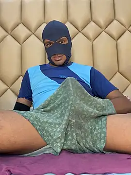 Snapshot of Mysterious_Prince chatting on 03-06-26, 07:10 Mysterious Prince online show from 03-06-26, 07:10