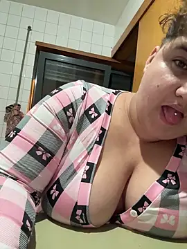 menina coimbrinha online show from 10-29-25, 11:28