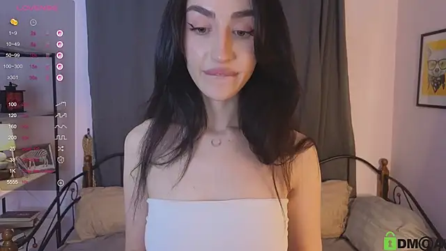 Snapshot of Marie_Long chatting on 01-07-26, 06:21 Marie Long online show from 01-07-26, 06:21