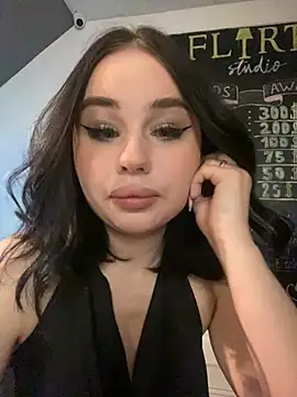 AliceLune online show from 01-17-26, 04:28