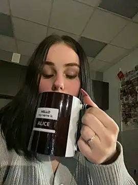 AliceLune online show from 02-01-26, 12:04