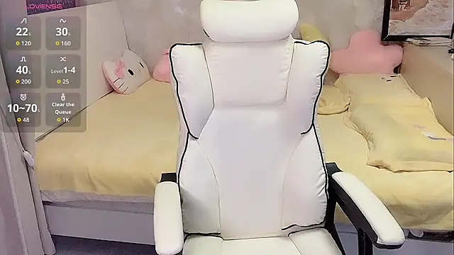 Snapshot of Ximi1 chatting on 10-30-25, 09:59 Ximi1 online show from 10-30-25, 09:59