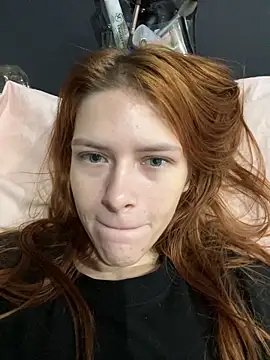 -bestie- online show from 10-19-25, 11:00