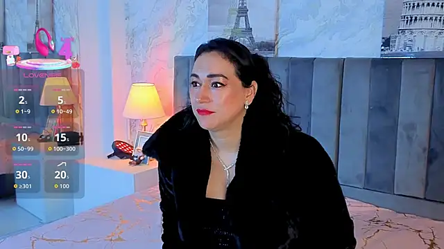 Snapshot of Elizabeth_bennett_6 chatting on 12-22-25, 12:13 Elizabeth bennett 6 online show from 12-22-25, 12:13