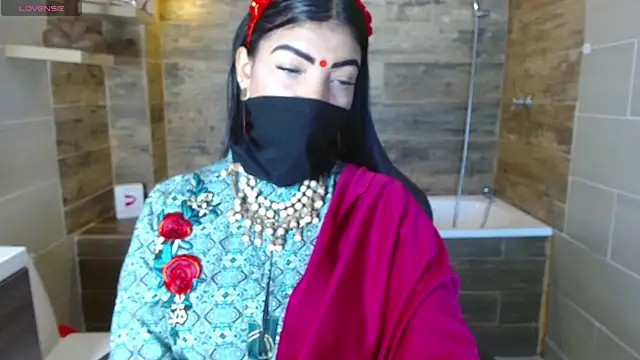 Iniya Parul online show from 04-20-26, 02:42