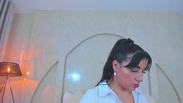 Antonella Russo1 online show from 12-20-25, 12:45