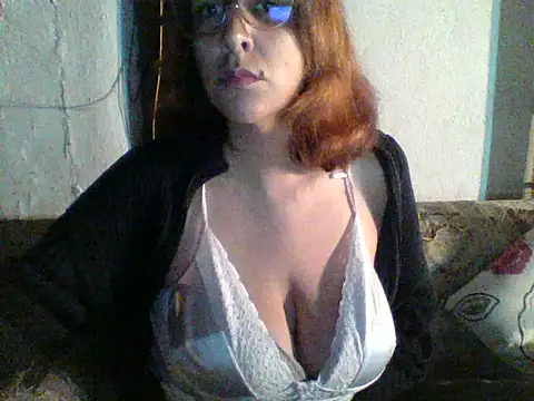 Snapshot of Dani_ela91 chatting on 10-25-25, 03:25 Dani ela91 online show from 10-25-25, 03:25