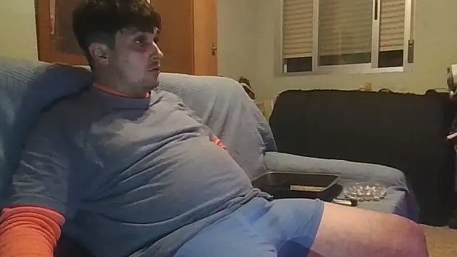 Snapshot of THEGLOBEZONEXXX chatting on 01-07-26, 03:42 THEGLOBEZONEXXX online show from 01-07-26, 03:42