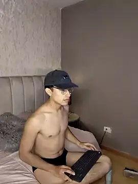 Aaron Eze online show from 01-12-26, 09:20