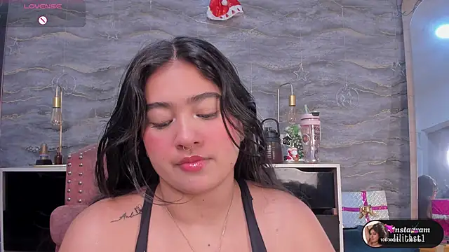 lilithst  online show from 01-08-26, 07:16