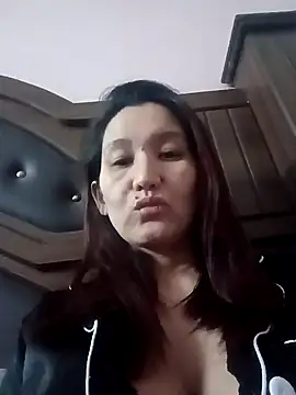 Snapshot of Bigtitsass81 chatting on 11-20-25, 09:25 Bigtitsass81 online show from 11-20-25, 09:25