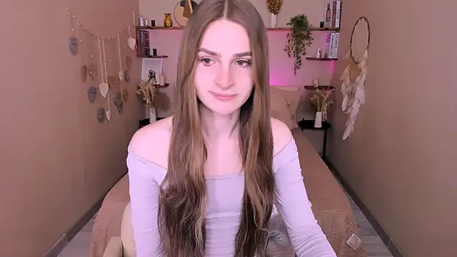 Snapshot of RoxyMorris chatting on 05-06-26, 08:08 RoxyMorris online show from 05-06-26, 08:08