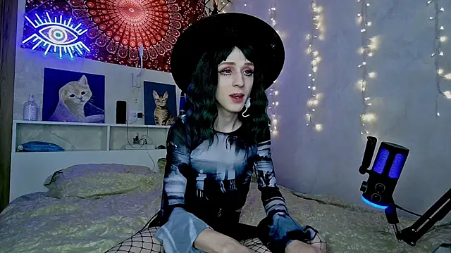 whoalexxa online show from 12-22-25, 11:18