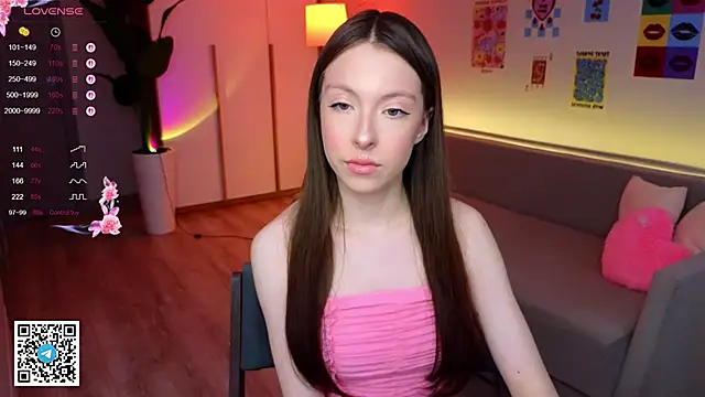 Snapshot of Yasmin_Kass chatting on 04-28-26, 06:40 Yasmin Kass online show from 04-28-26, 06:40