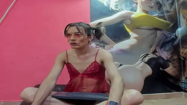 wild-cat-hot online show from 12-17-25, 03:29