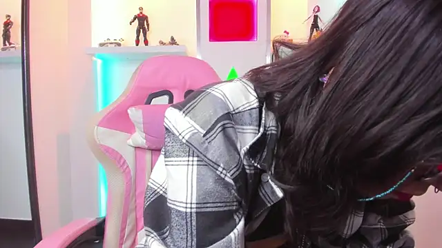 Lullaby Charade online show from 11-05-25, 12:05