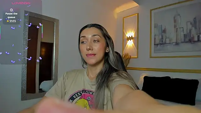 karlyy  online show from 12-05-25, 07:43