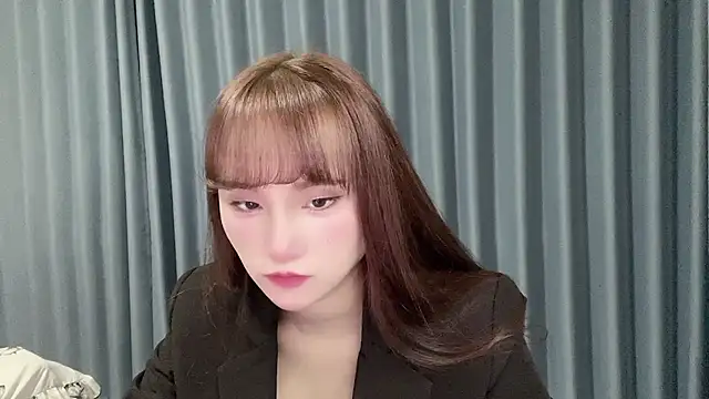 Snapshot of Momo-999 chatting on 10-18-25, 03:24 Momo-999 online show from 10-18-25, 03:24