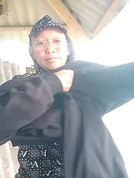 nui-show online show from 11-20-25, 04:34