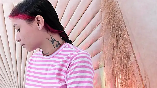 Emma duff online show from 10-29-25, 12:29