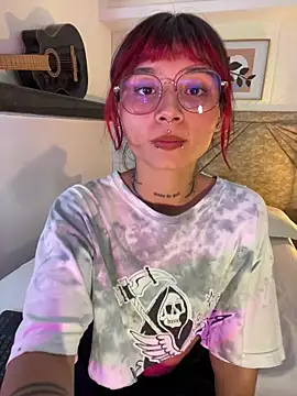 Emma duff online show from 03-31-26, 07:47