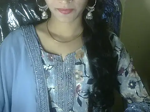 Shezi N online show from 11-20-25, 01:22