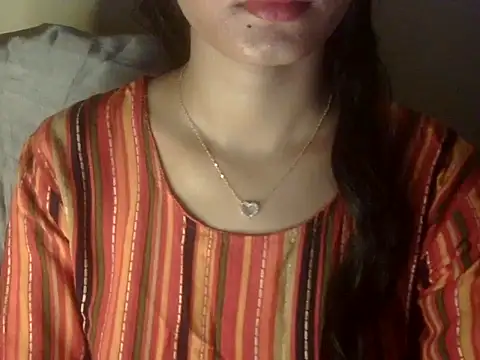 Shezi N online show from 04-13-26, 01:05