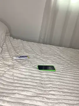 Snapshot of leozin01 chatting on 12-02-25, 06:25 leozin01 online show from 12-02-25, 06:25