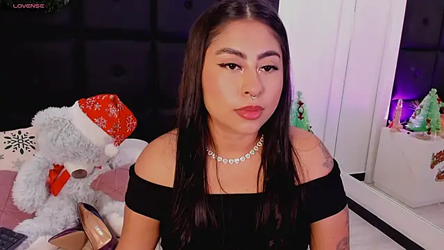 TamaraLeen online show from 11-30-25, 07:40